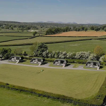بيت للعطل Middle Longlands