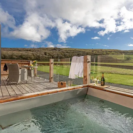 Middle Longlands 別荘 カートメル